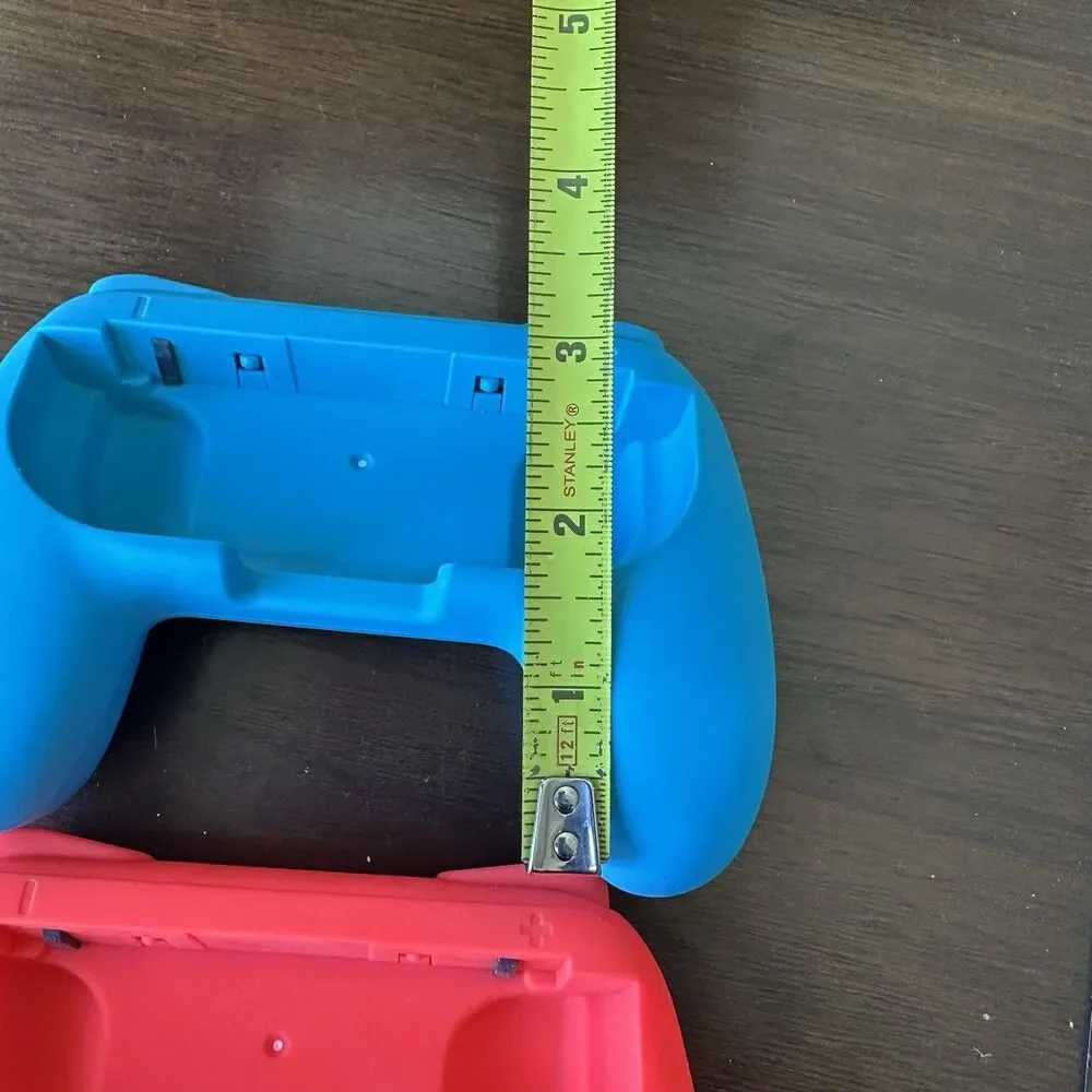 2 Nintendo Switch Joy-Con Comfort Controller Grip Blue Red Plastic